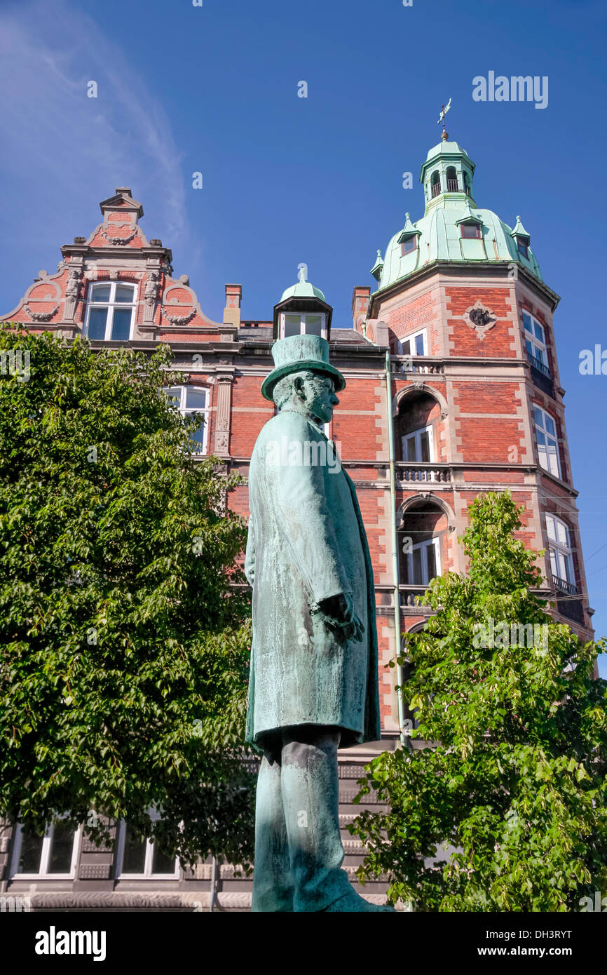 Un monumento di Hans Christian Andersen di Nyhavn a Copenaghen, Danimarca Foto Stock