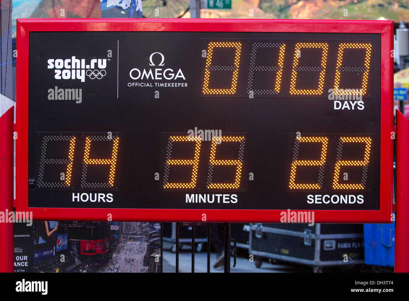 USOC 100 giorno il conto alla rovescia per la Sochi 2014 Giochi Olimpici Invernali Foto Stock