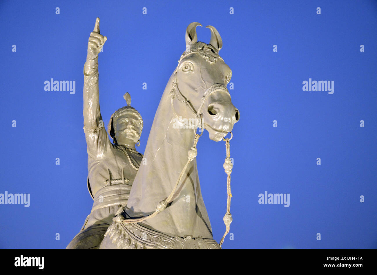 Statua di metallo di Rao Jodha sul cavallo Jodhpur Rajasthan in India Foto Stock