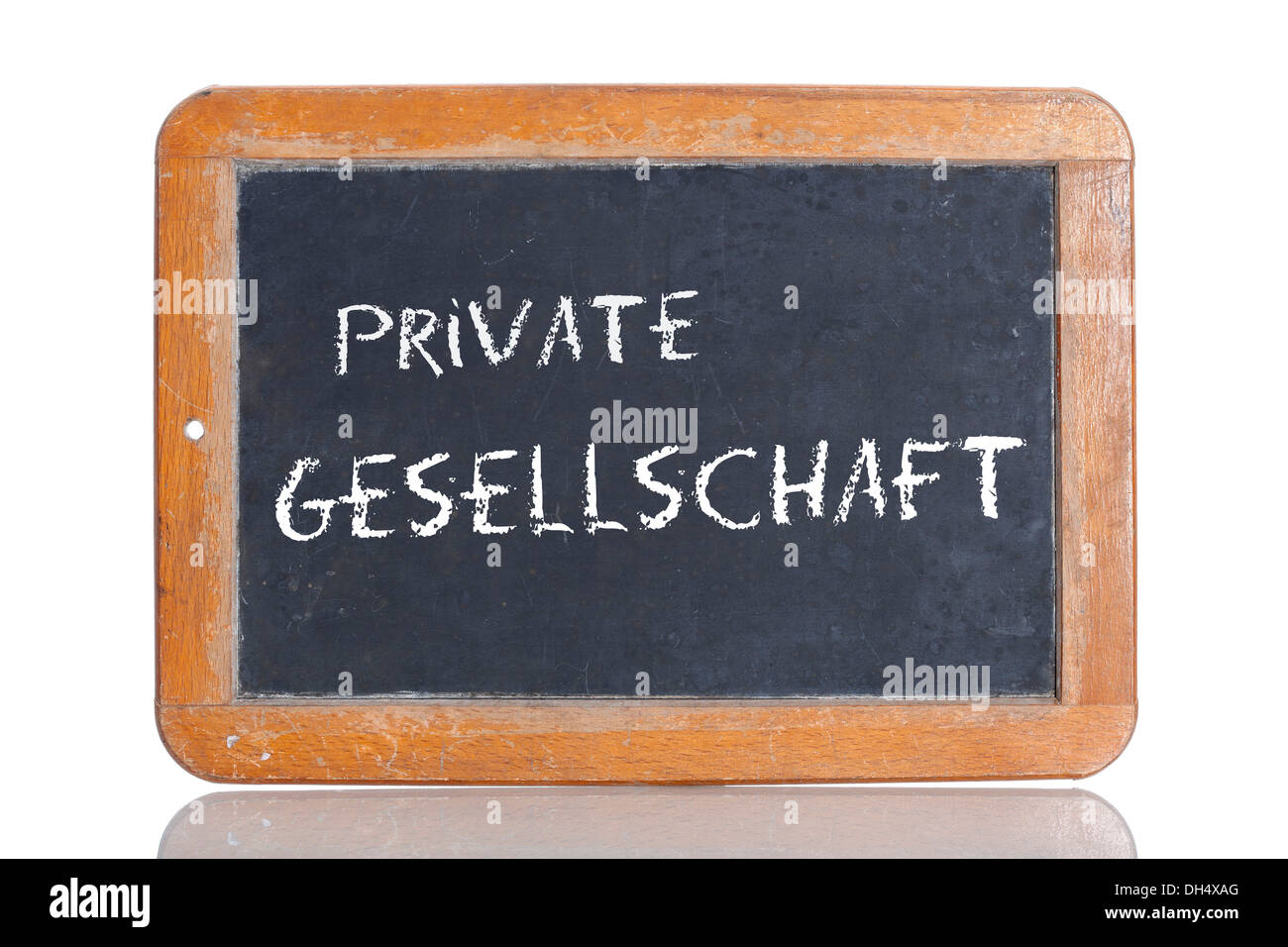 Vecchia lavagna, scritte 'PRIVATO GESELLSCHAFT", tedesco per "Funzione privata' Foto Stock