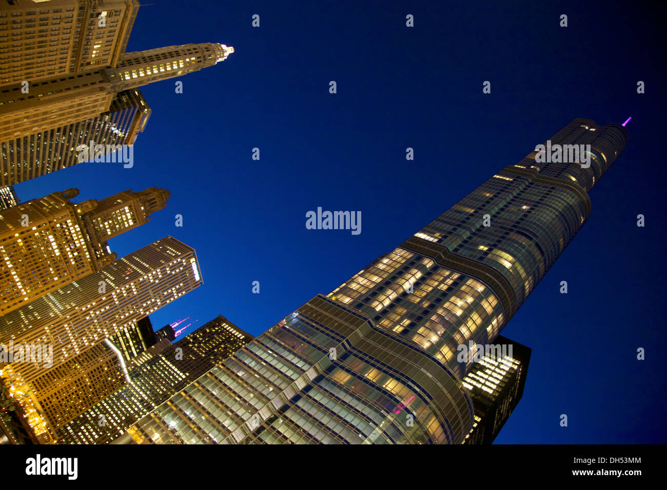 Notte di Chicago, Trump International Hotel & Tower Foto Stock