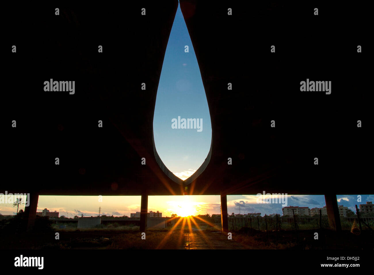 Edificio principale, Expo, Rachid Karame fiera internazionale, Tripoli, Libano. L'architetto brasiliano Oscar Niemeyer era la pianificazione Foto Stock