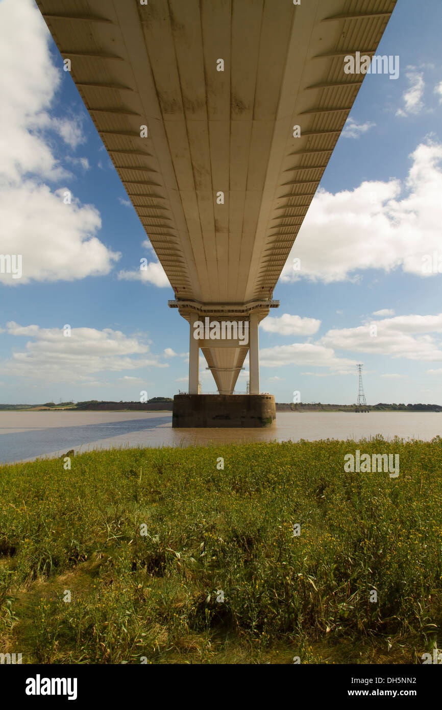 Severn Bridge (welsh Pont Hafren) attraversa dall'Inghilterra al Galles attraverso i fiumi Severn e di Wye. Foto Stock