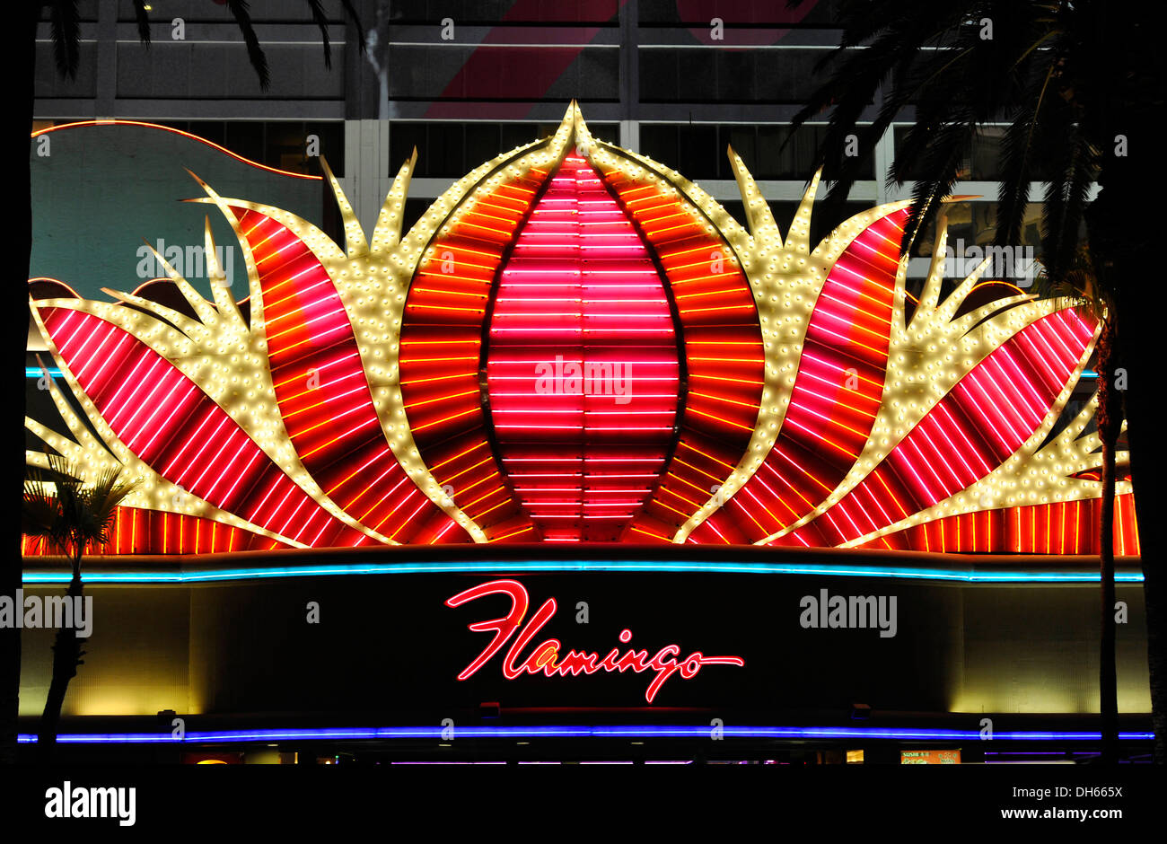 Scena Notturna, hotel di lusso, il Flamingo Hilton di Las Vegas, Nevada, Stati Uniti Foto Stock