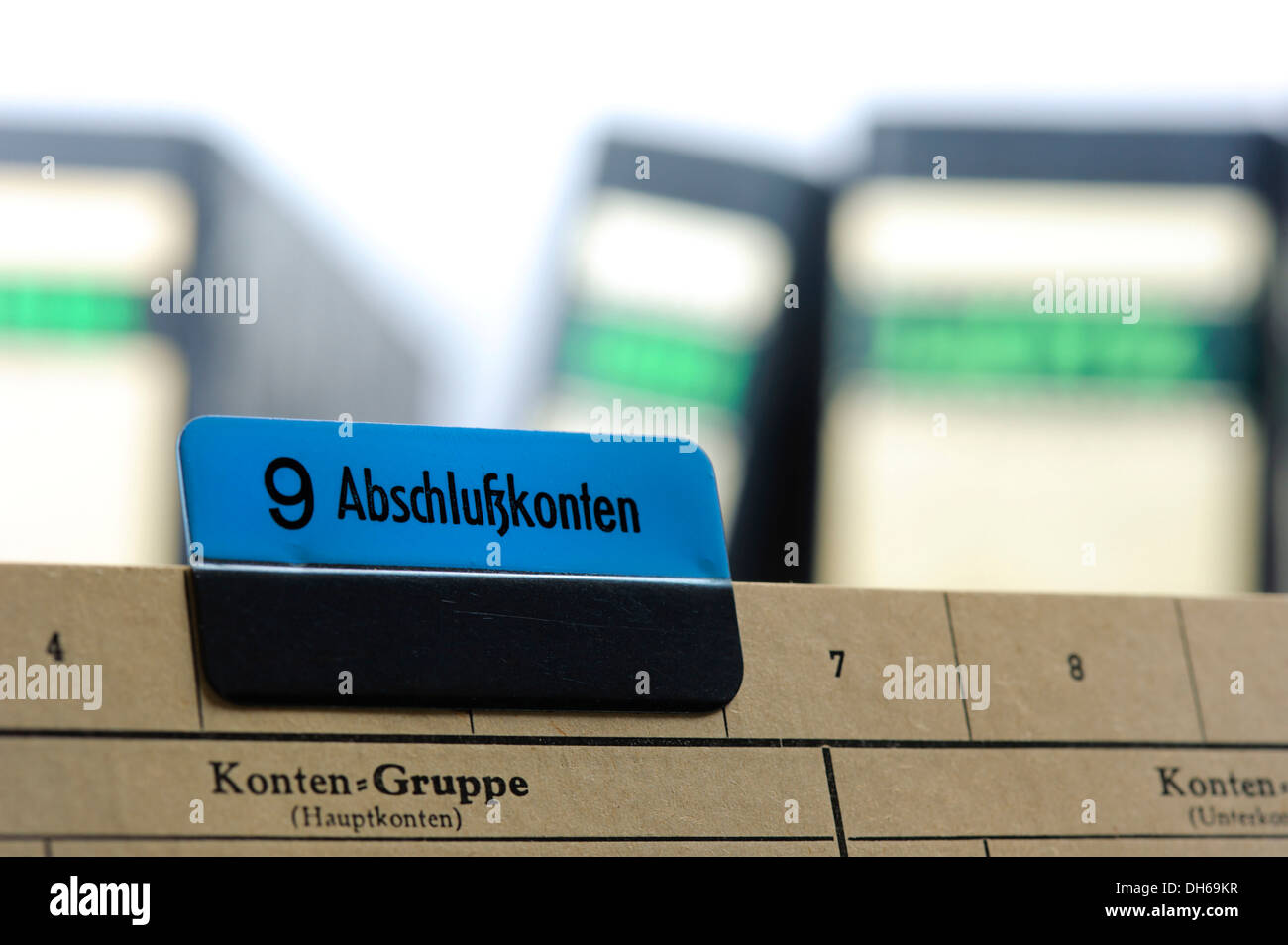 Contabilità finanziaria, scheda indice dal 50s, abschlusskonten, tedesco per gli account di completamento Foto Stock