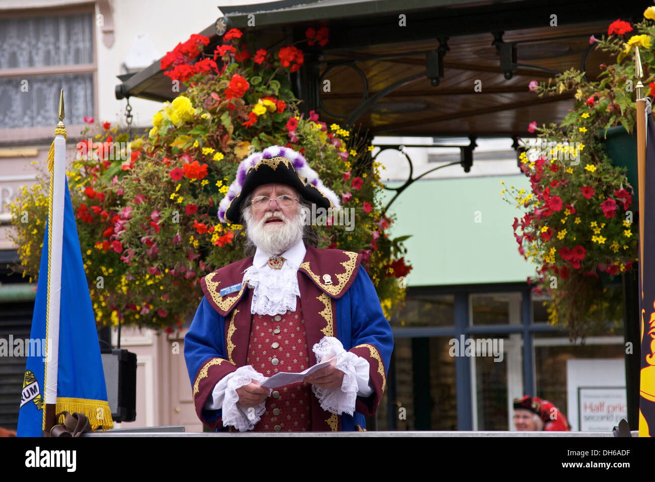 Orazio Handley, il Town Crier di Kettering. Competere al 2011 Banbury Town Criers concorrenza. Foto Stock