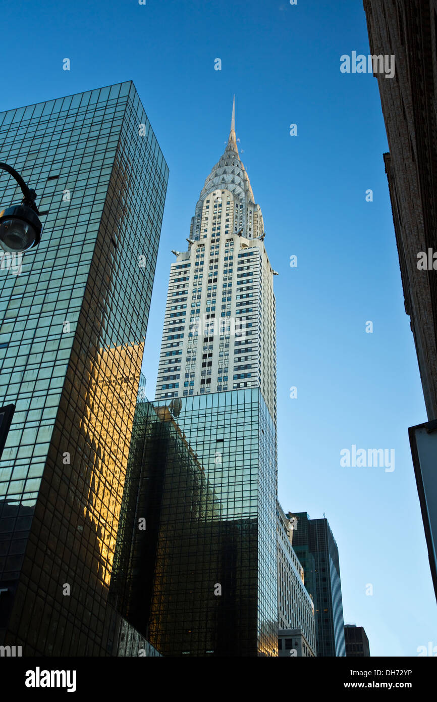 Vista della parte superiore del Chrysler Building Foto Stock