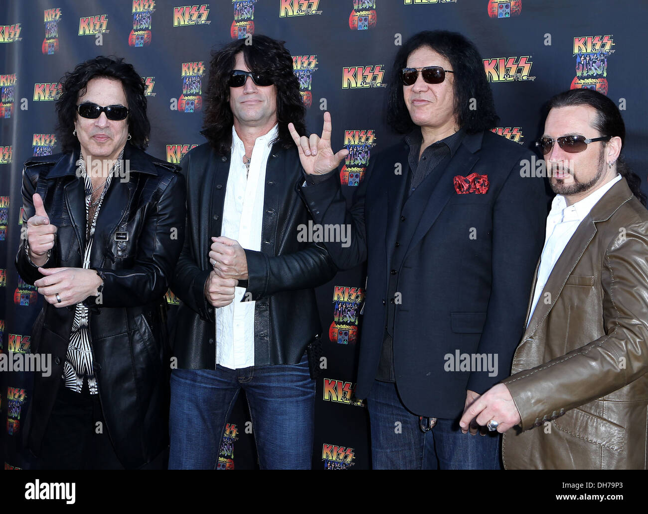 Paul Stanley Tommy Thayer Gene Simmons Eric Singer KISS da Monster Mini Golf Grand Opening - Arrivi Las Vegas Nevada - Foto Stock