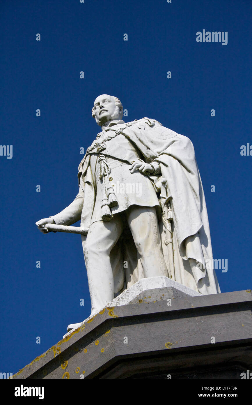 Statua del Principe Albert si trova sulla Collina del Castello, Tenby, Pembrokeshire, Wales, Regno Unito Foto Stock
