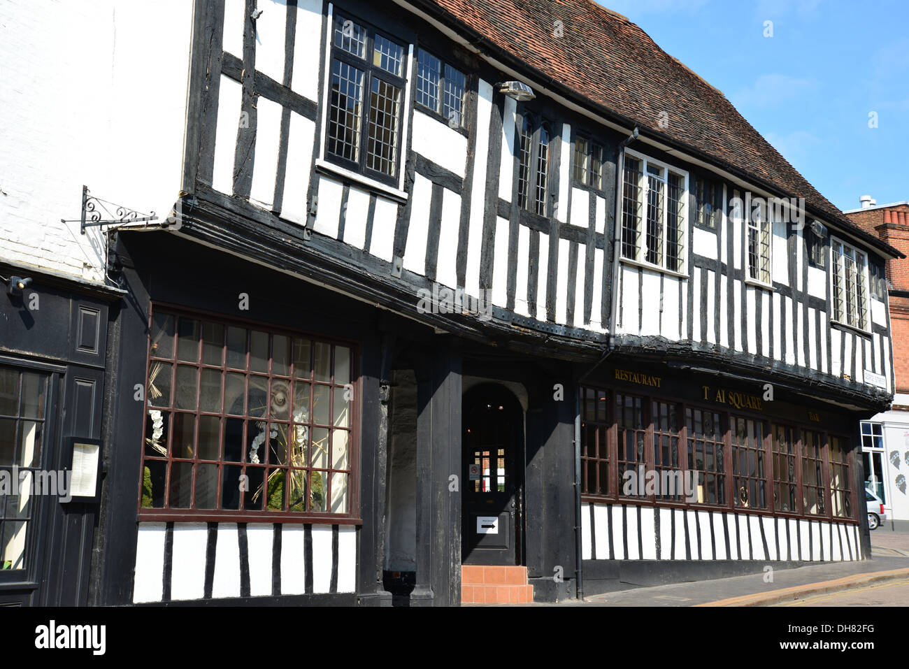 Con travi di legno quadrato Thai Restaurant, George Street, St.Albans, Hertfordshire, England, Regno Unito Foto Stock