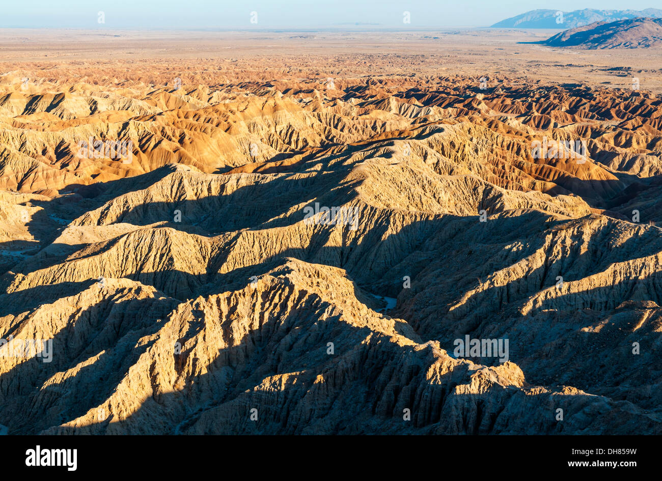 California, San Diego County, Anza-Borrego Desert State Park, il carattere del punto, si affaccia badlands Foto Stock