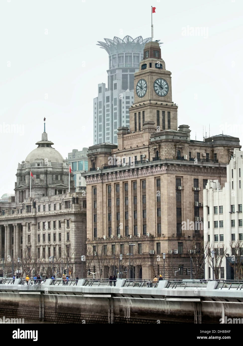 Vista sulla città di Bund, una zona del Huangpu District di Shanghai, una città in Cina Foto Stock