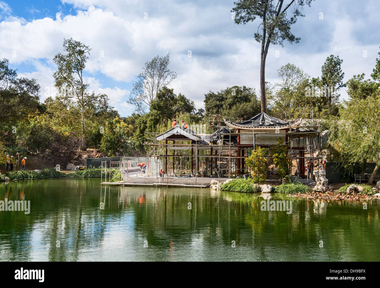 Bellissimo giardino Cinese presso la Biblioteca di Huntington. Foto Stock