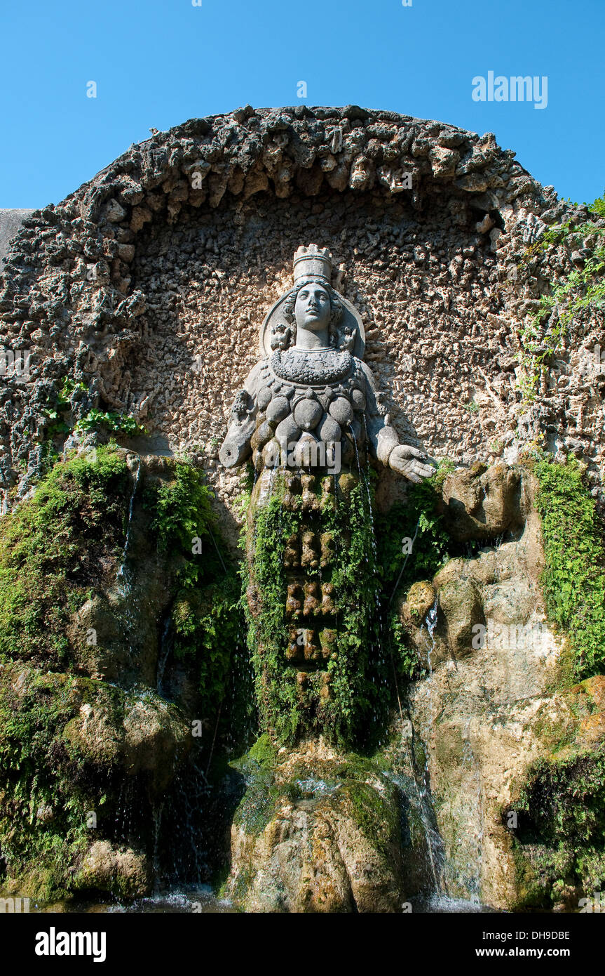Dea natura Fontana, Villa d'Este, Tivoli, Lazio, Italia Foto Stock