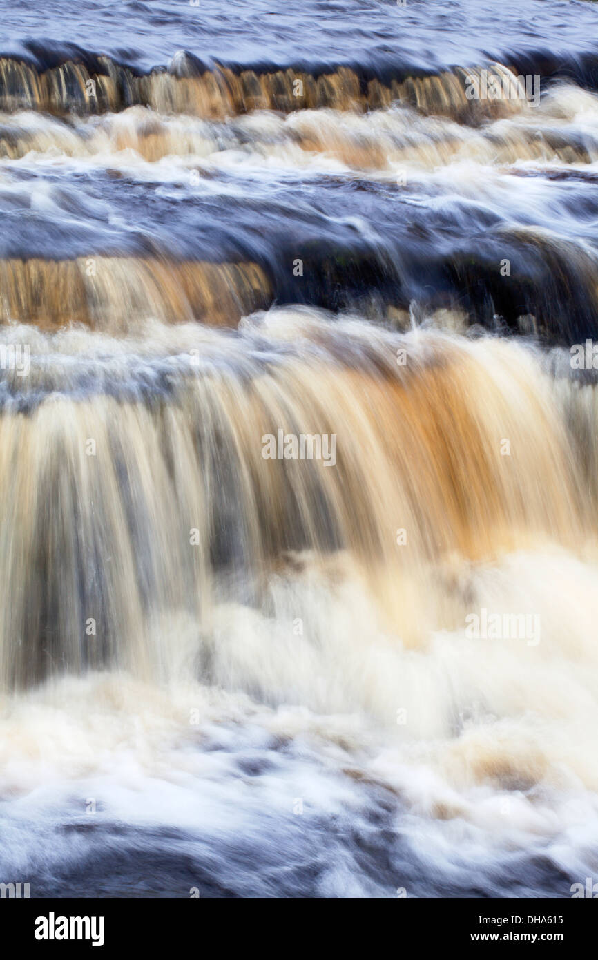 Cascata a Hull in pentola Beck Horton in Ribblesdale Yorkshire Dales Inghilterra Foto Stock