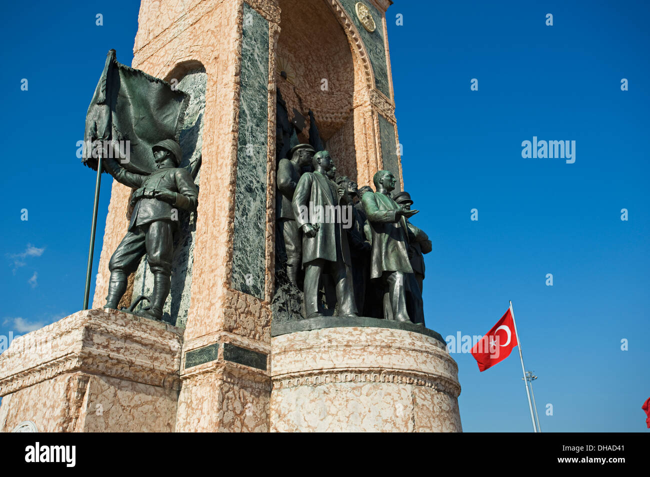 Statua commemorativa di Mustafa Kemal, Piazza Taksim, Istanbul, Turchia Foto Stock