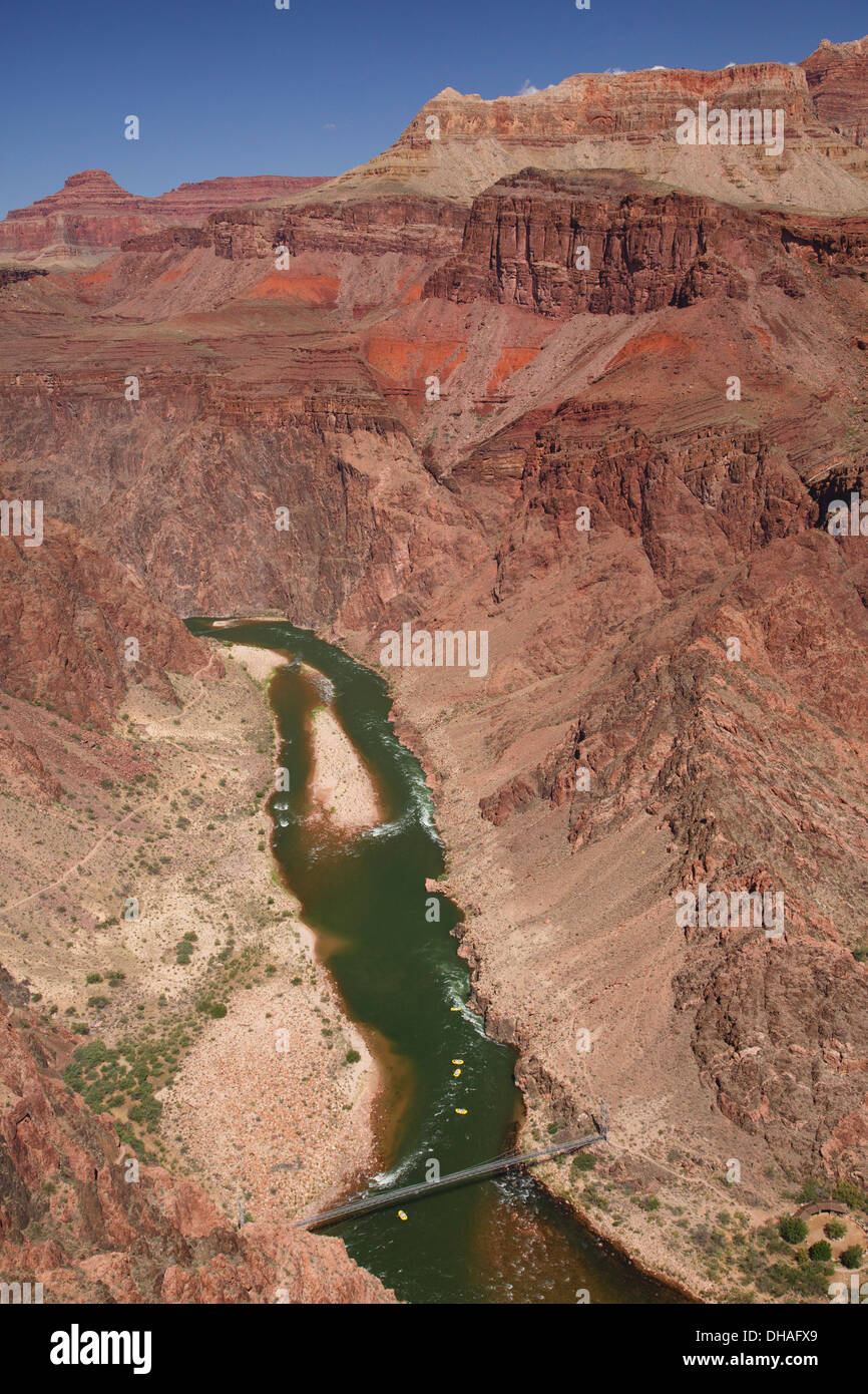 Argento ponte sopra il fiume Colorado dal South Kaibab Trail, il Parco Nazionale del Grand Canyon, Arizona. Foto Stock
