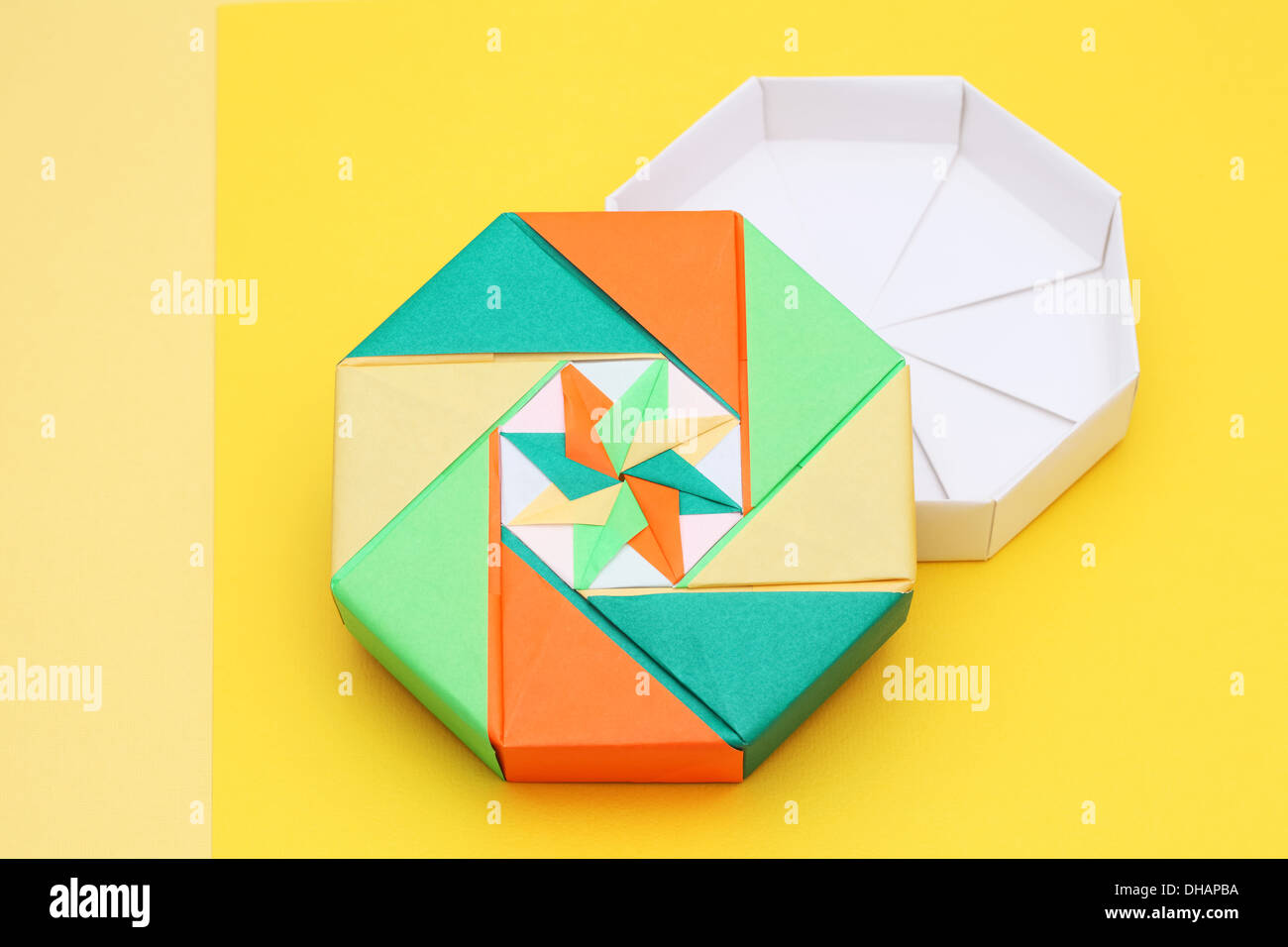 Colorata carta origami box Foto Stock