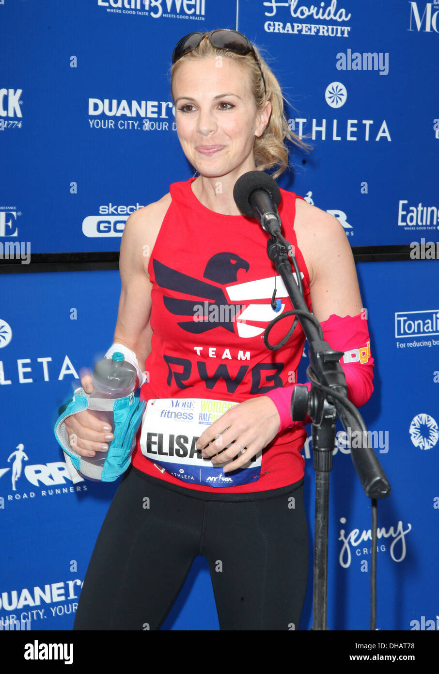 Elisabeth Hasselbeck assiste 9° più Magazine / Fitness Magazine donna Half-Marathon a Central Park offre: Foto Stock