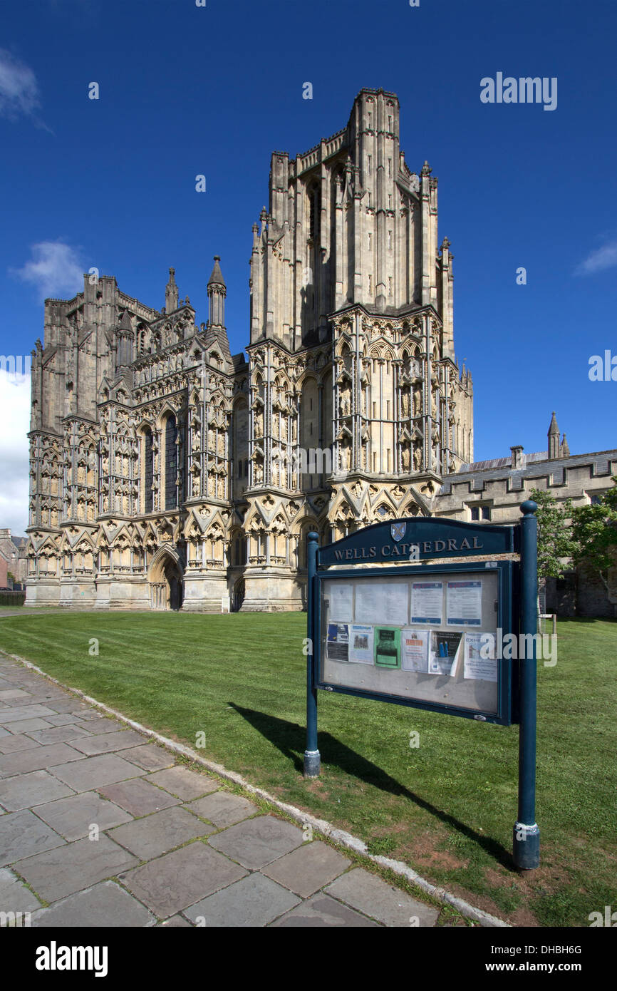 Parete ovest della Cattedrale di Wells, Somerset, Regno Unito Foto Stock