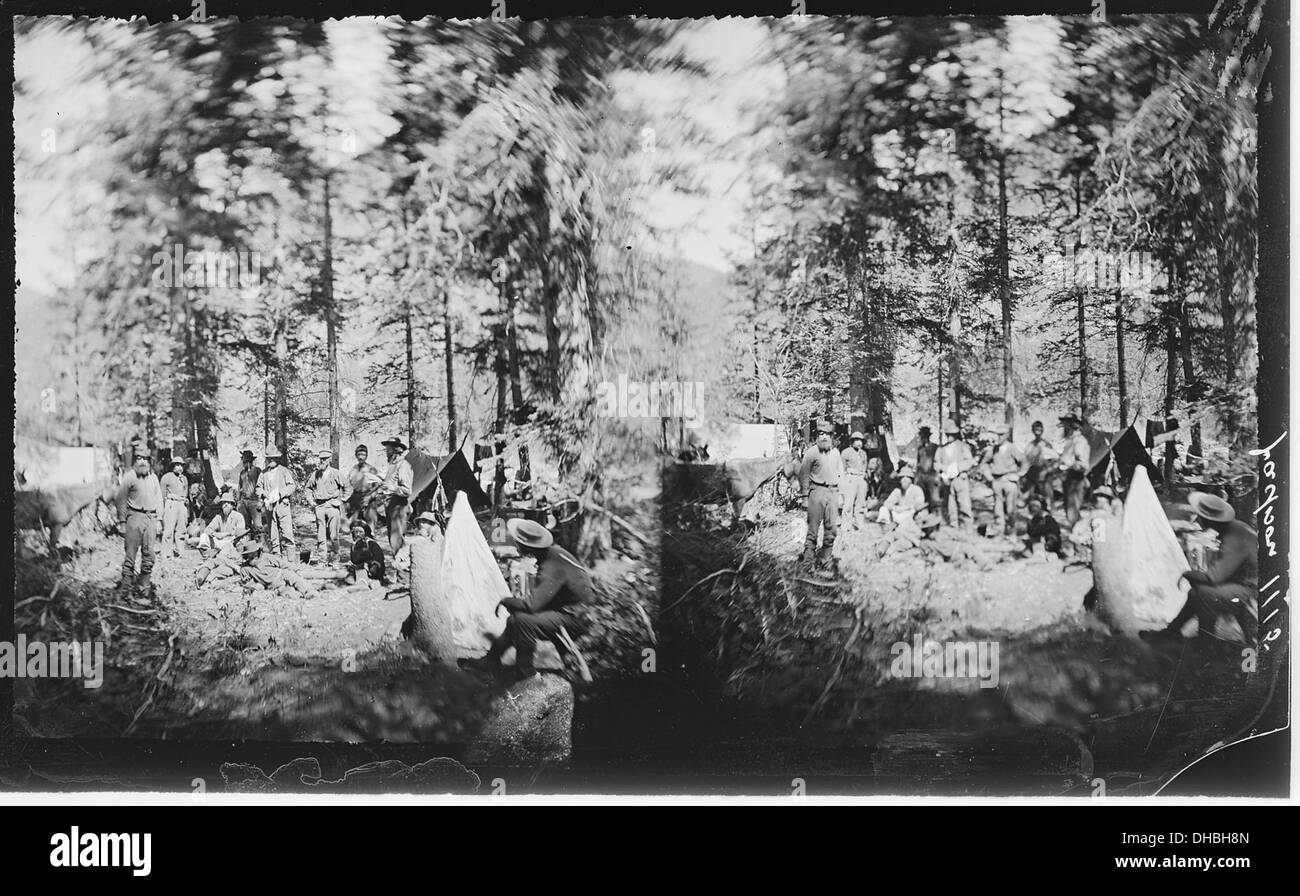 Un gruppo di minatori del campo minatori di la Plata, coinvolti in attività minerarie, contribuendo all'industria mineraria regionale durante l'inizio del XX secolo. Foto Stock