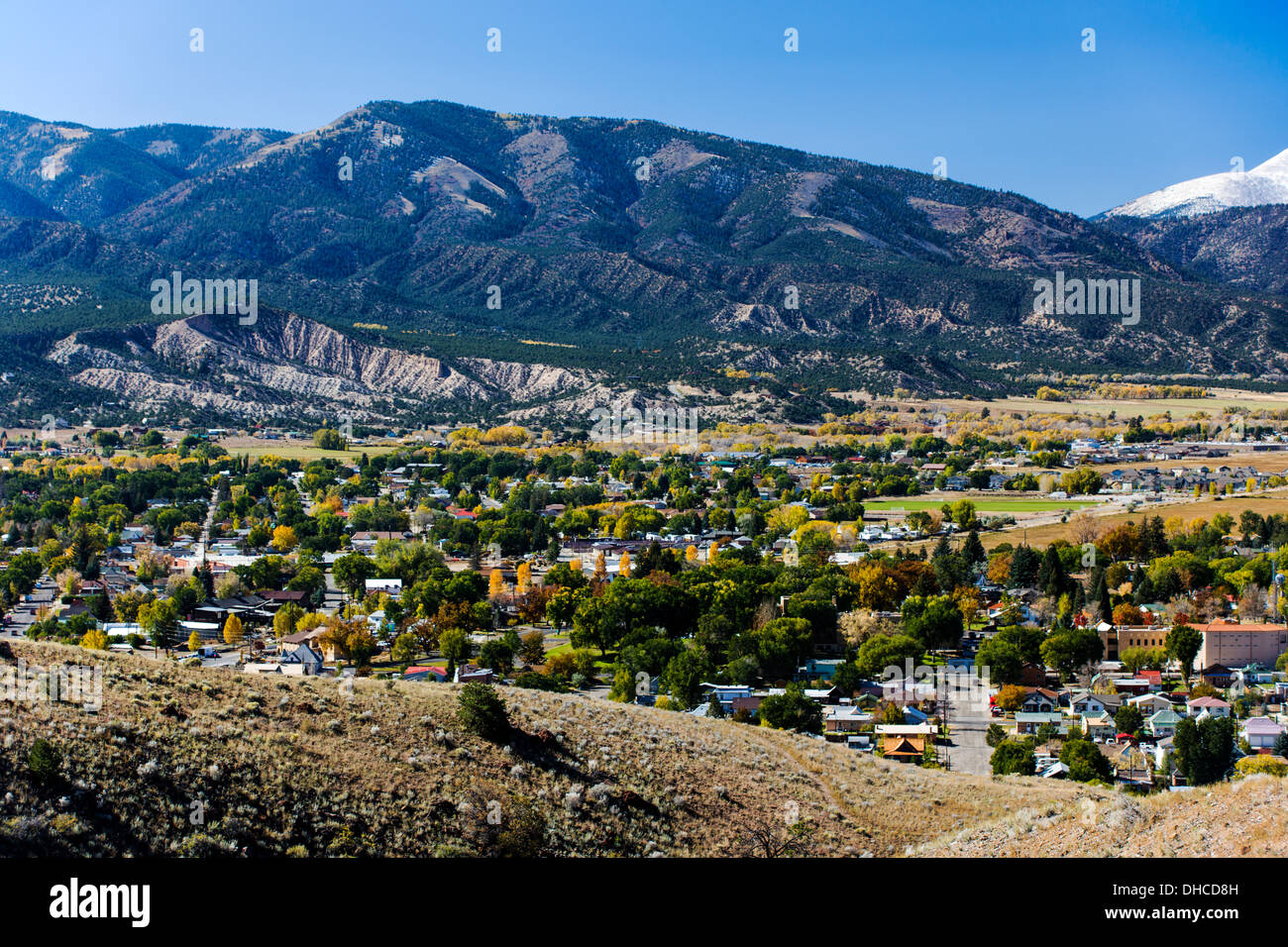 Caduta delle foglie, Sawatch Range, montagne rocciose e la storica Salida, Colorado, STATI UNITI D'AMERICA Foto Stock
