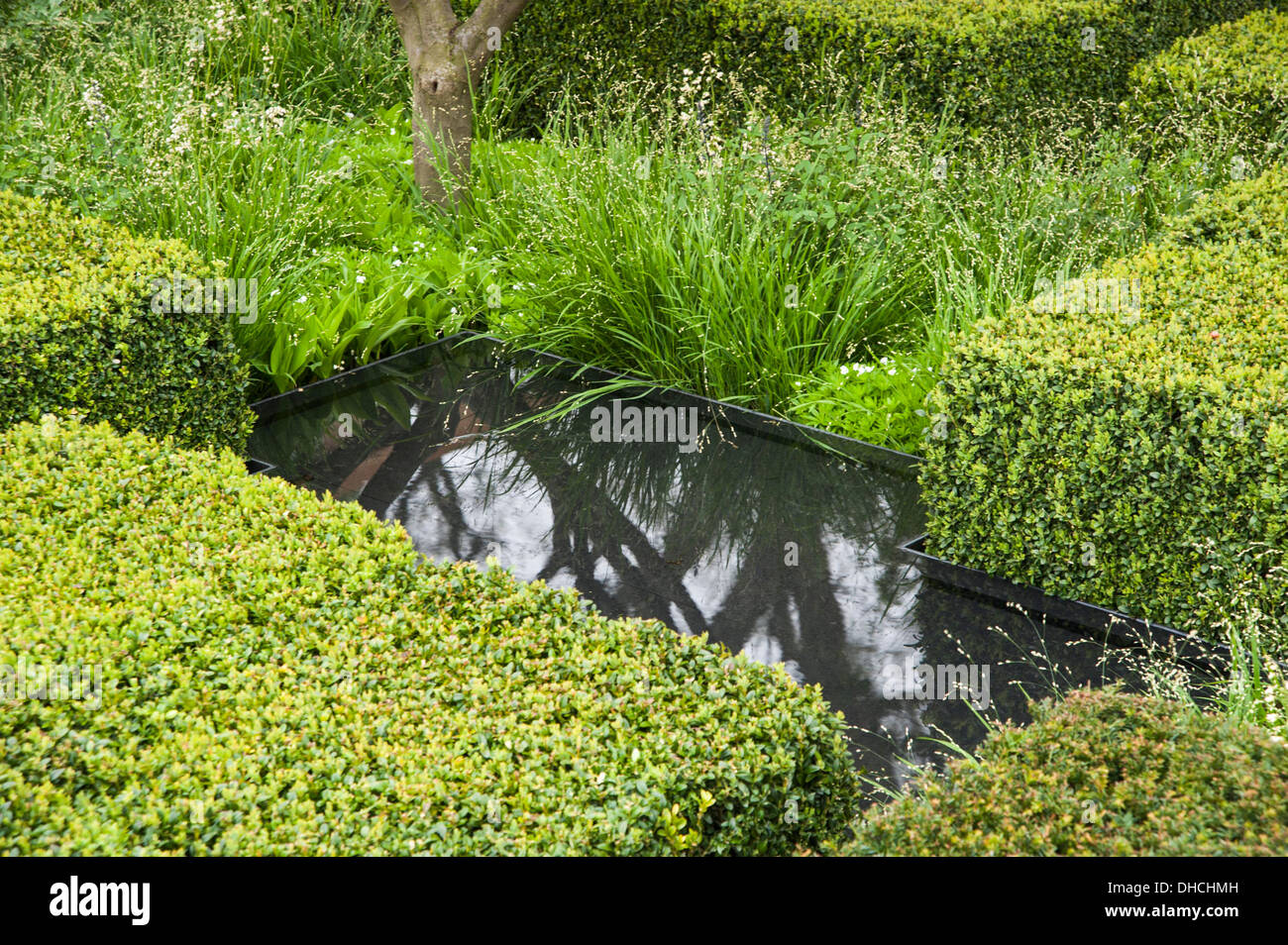 Chelsea Flower Show 2013, Daily Telegraph garden, designer Christopher Bradley foro. Medaglia d'oro. Foto Stock