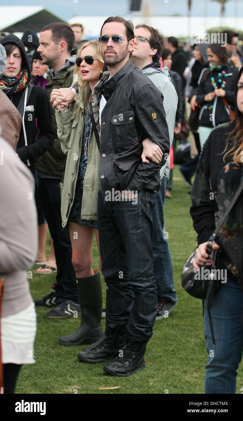 Kate Bosworth e il ragazzo Michael celebrità polacche a 2012 Coachella Valley Music e Arts Festival - settimana 1 giorno 1 indio Foto Stock