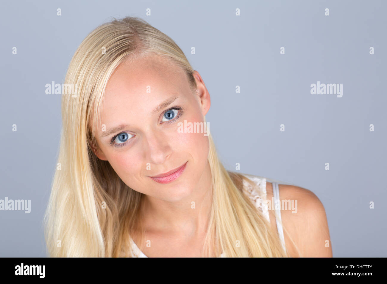 Giovane donna, ritratto Foto Stock