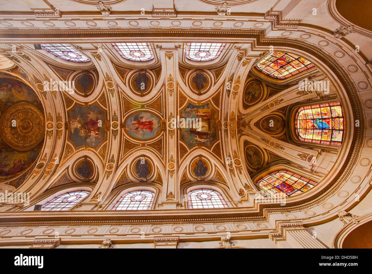 Il soffitto dipinto di l'Eglise Saint Roch a Parigi. Foto Stock