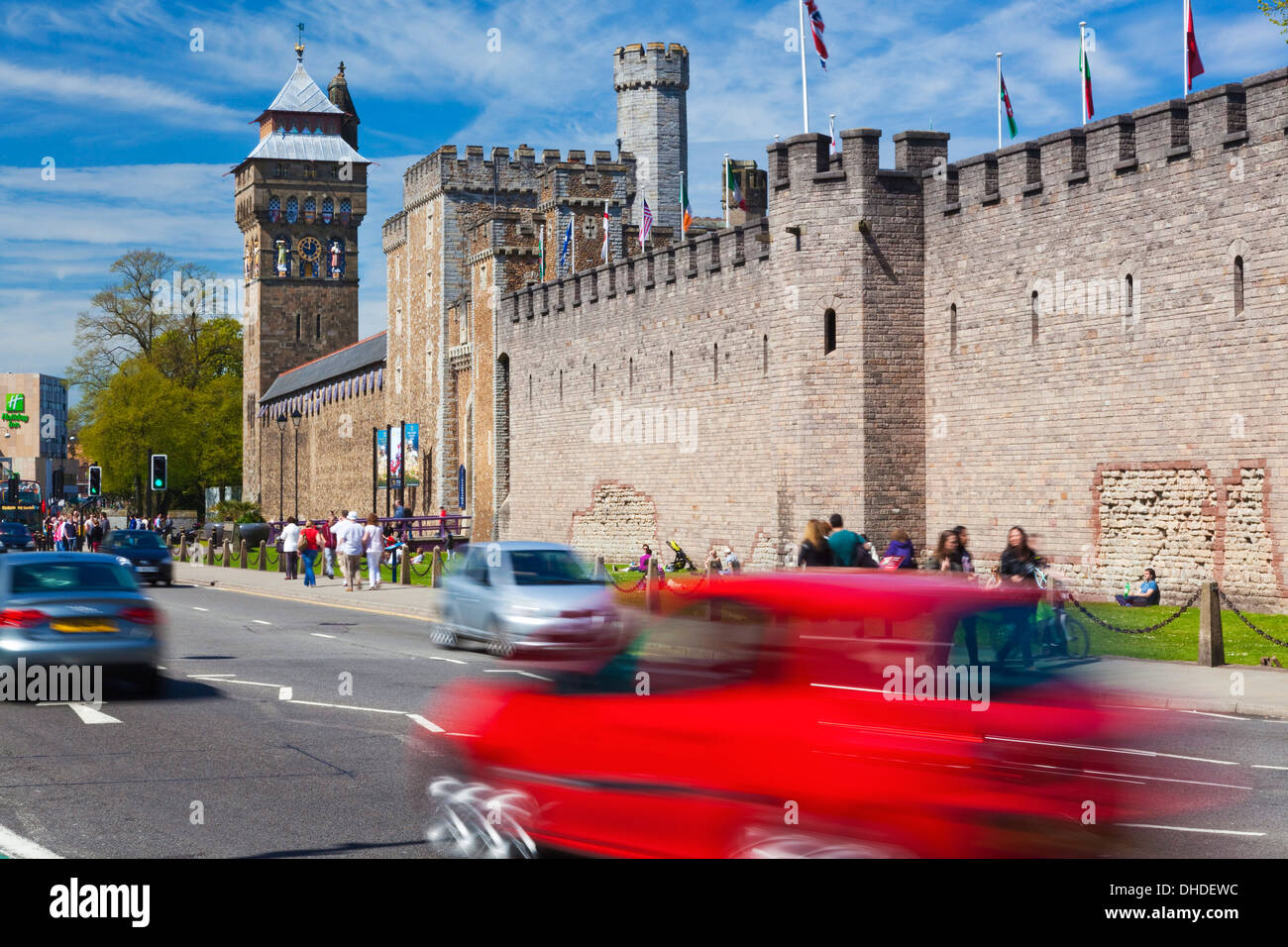 Il Castello di Cardiff, Cardiff, Galles, Regno Unito, Europa Foto Stock
