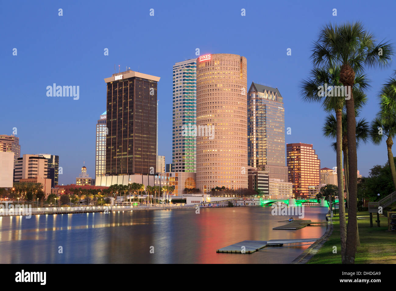 Hillsborough del fiume e dello skyline di Tampa, Florida, Stati Uniti d'America, America del Nord Foto Stock
