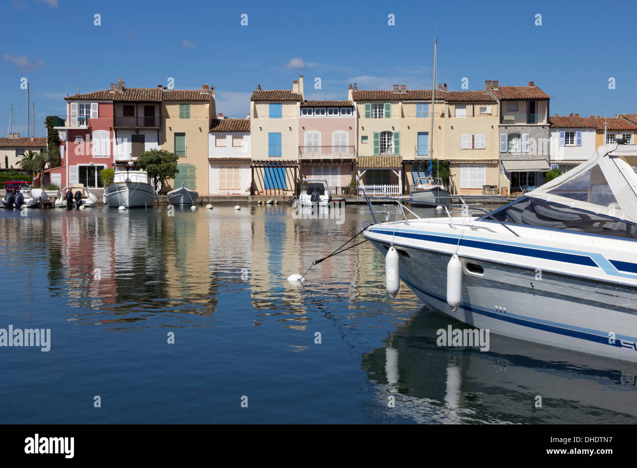 Port Grimaud Var, Provence-Alpes-Côte d'Azur, Provenza, Francia, Mediterraneo, Europa Foto Stock