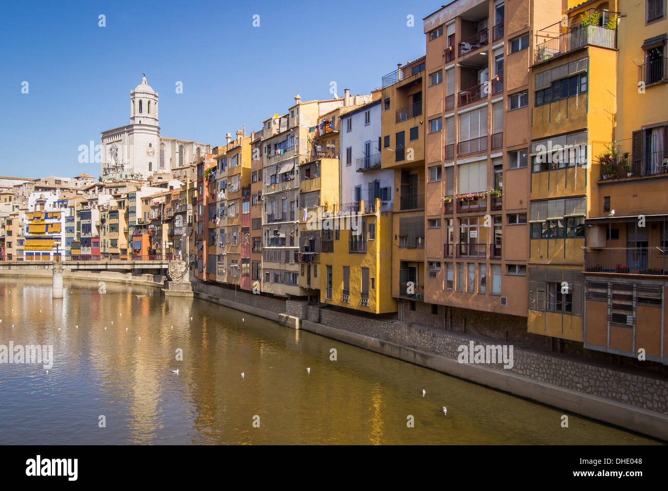 Girona e fiume Onyar Foto Stock