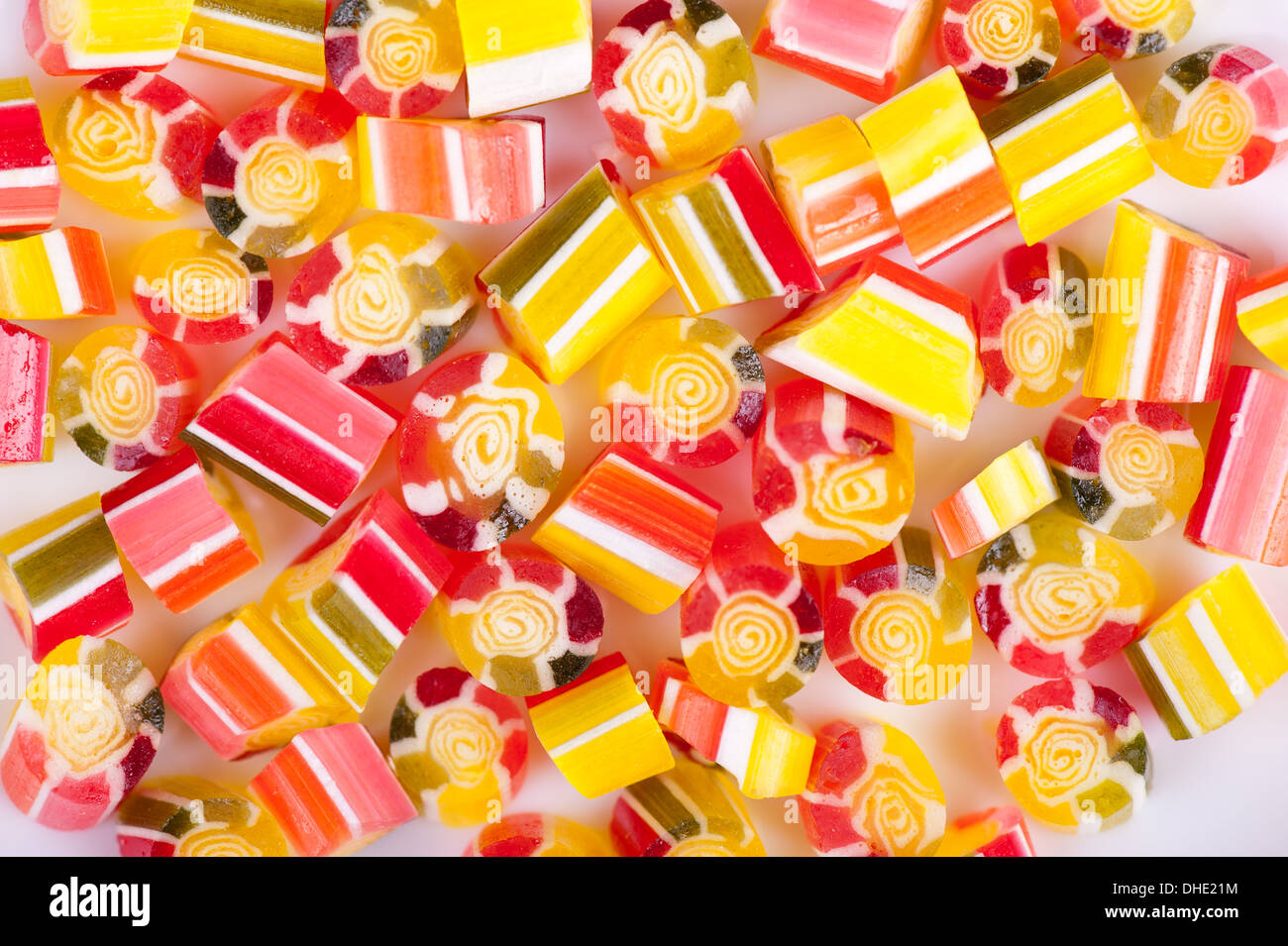 Colorato fatto a mano tutti-frutti caramelle di zucchero Foto Stock