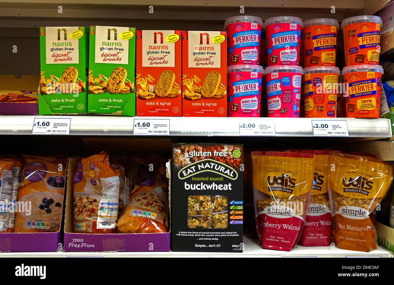 Senza glutine di prodotti alimentari in un supermercato Foto Stock