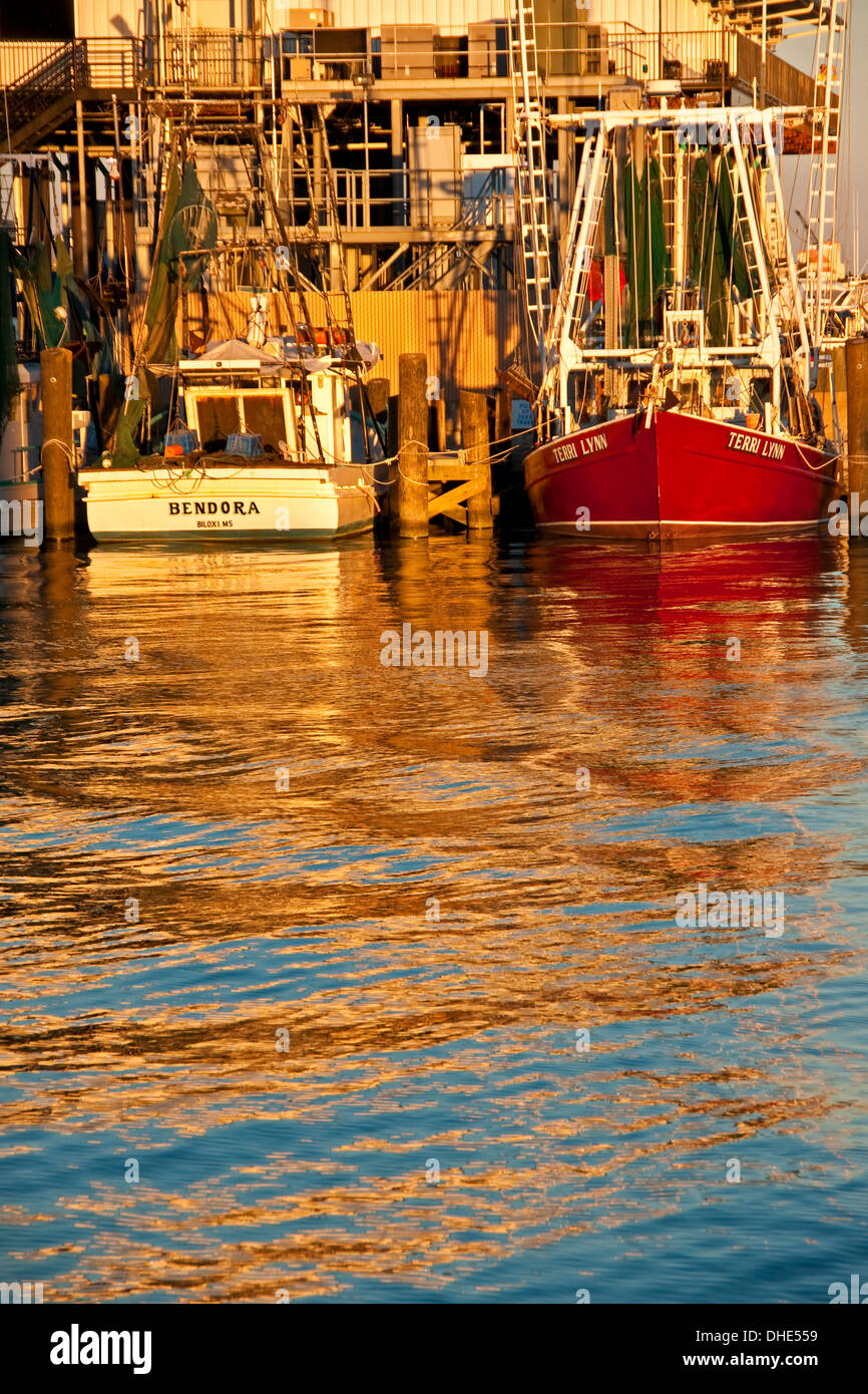 Costa del Golfo del Mississippi commerciale barche da pesca in marina a Biloxi. Foto Stock