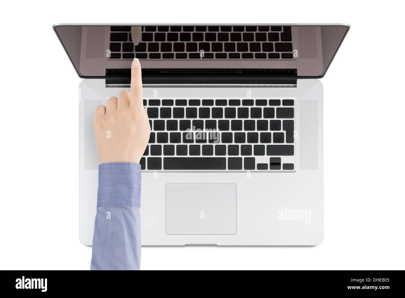 Vista superiore della retina moderni laptop con una donna di lato rivolto verso lo schermo su sfondo bianco. Foto Stock