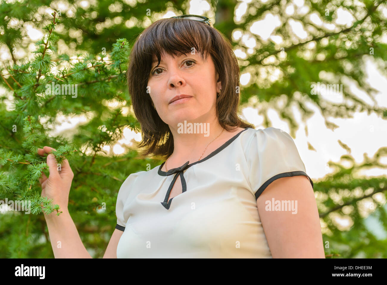 Bruna di mezza età Foto Stock