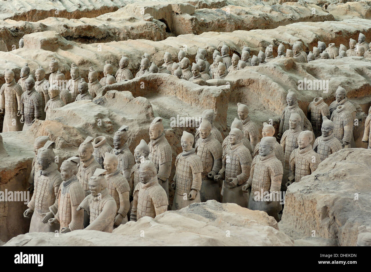 Esercito di Terracotta, custodito il primo imperatore della Cina Qin Shi Huangdi's Tomb, Xian, Lintong, Shaanxi, Cina, Asia Foto Stock