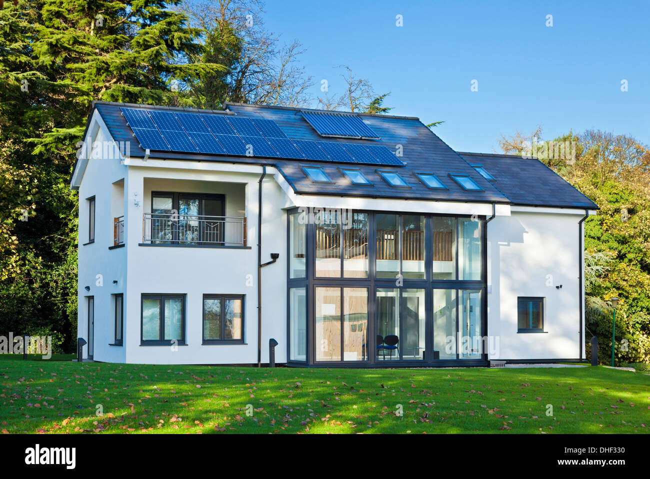Contrassegnare il gruppo casa Ricerca Eco-casa di energia creativa area case a Nottingham University in Inghilterra UK GB EU Europe Foto Stock