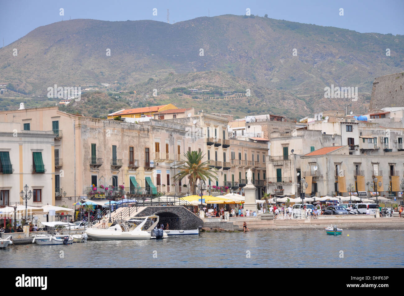 Cittadina Lipari a Lipari Isole Eolie o Lipari Foto Stock