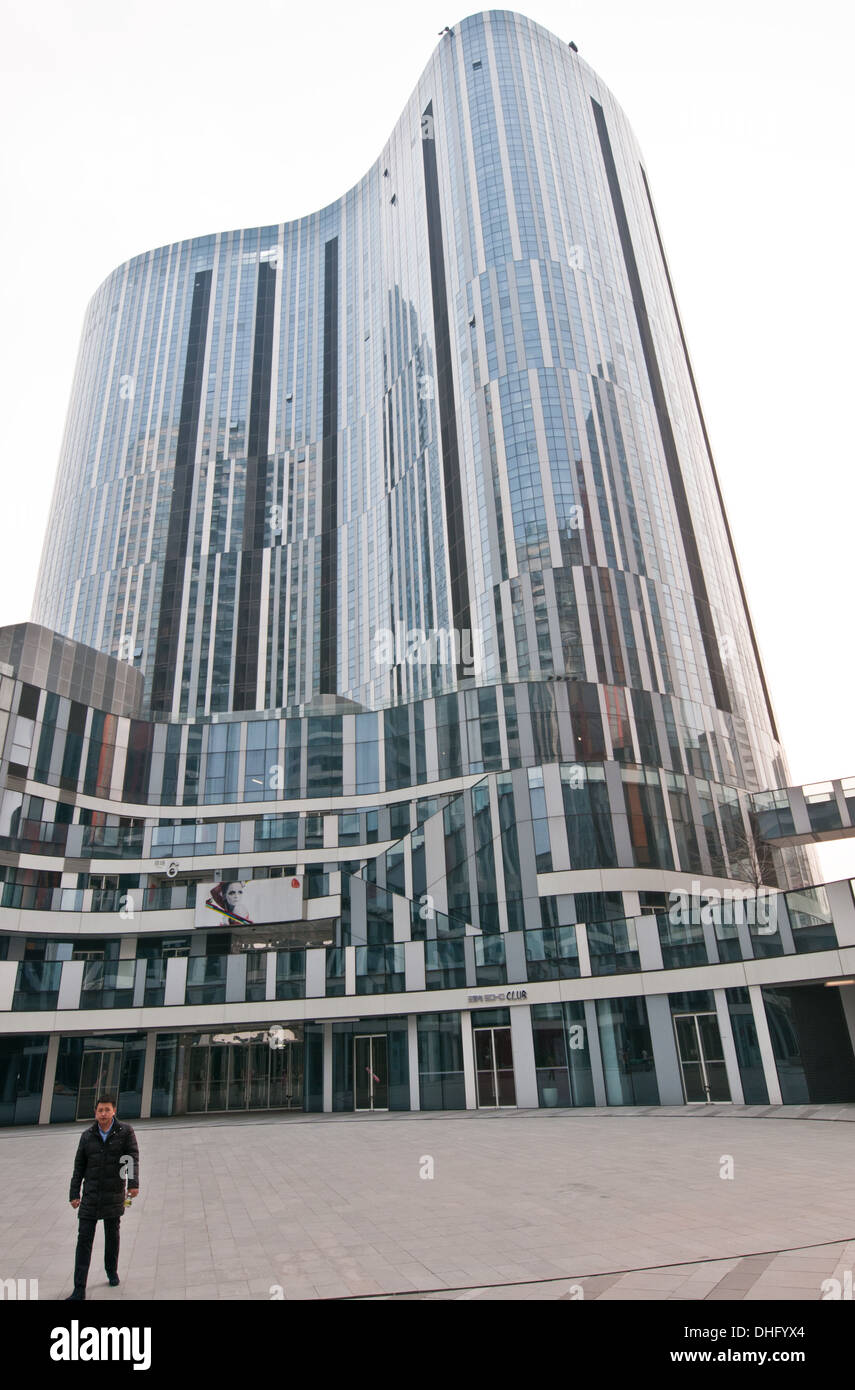 Sanlitun SOHO centri commerciali, uffici e edifici di appartamenti nel centro di Sanlitun Area nel quartiere di Chaoyang, Beiijing, Cina Foto Stock