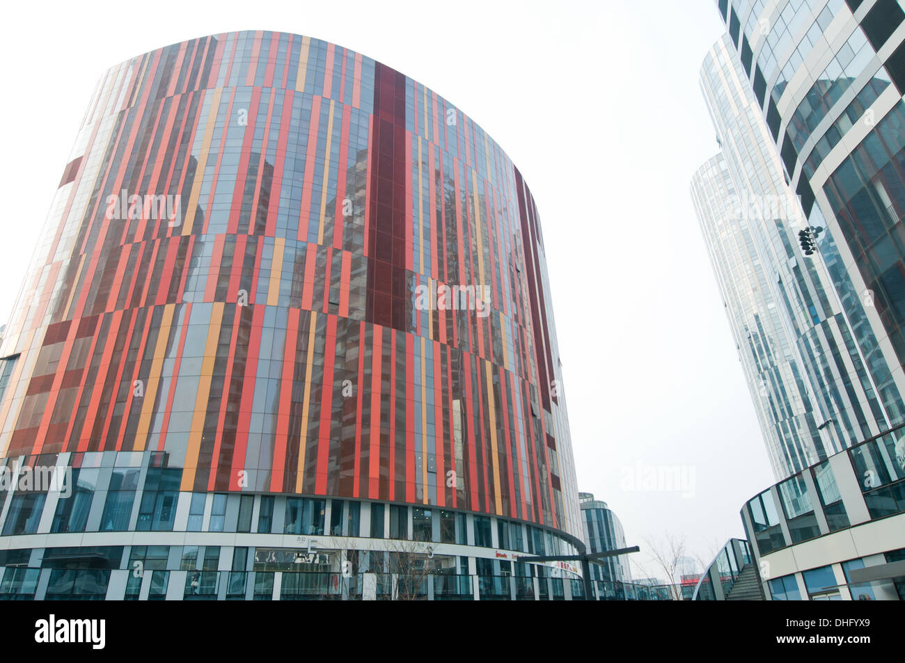 Sanlitun SOHO centri commerciali, uffici e edifici di appartamenti nel centro di Sanlitun Area nel quartiere di Chaoyang, Beiijing, Cina Foto Stock