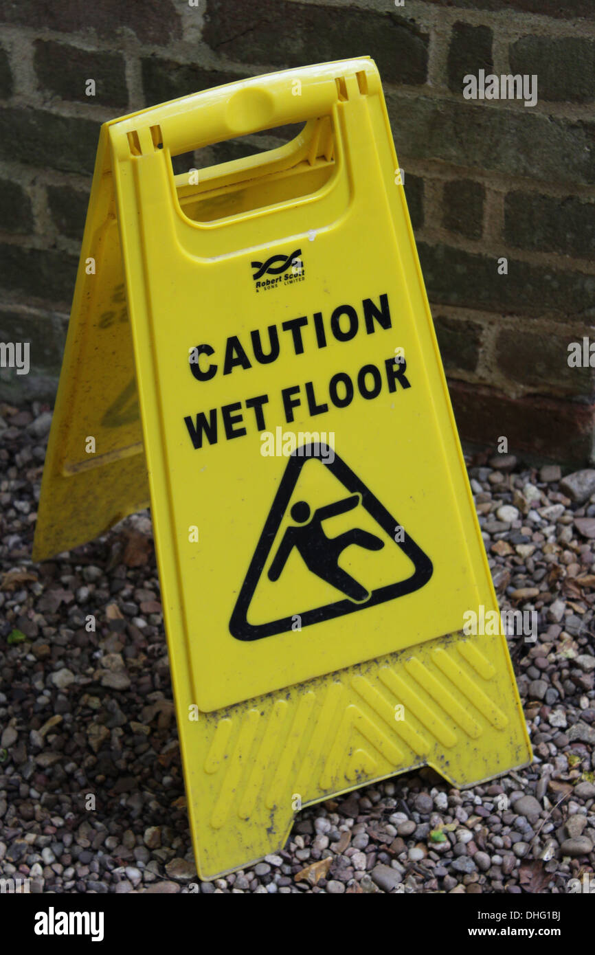 Segno bagnato del pavimento Foto Stock