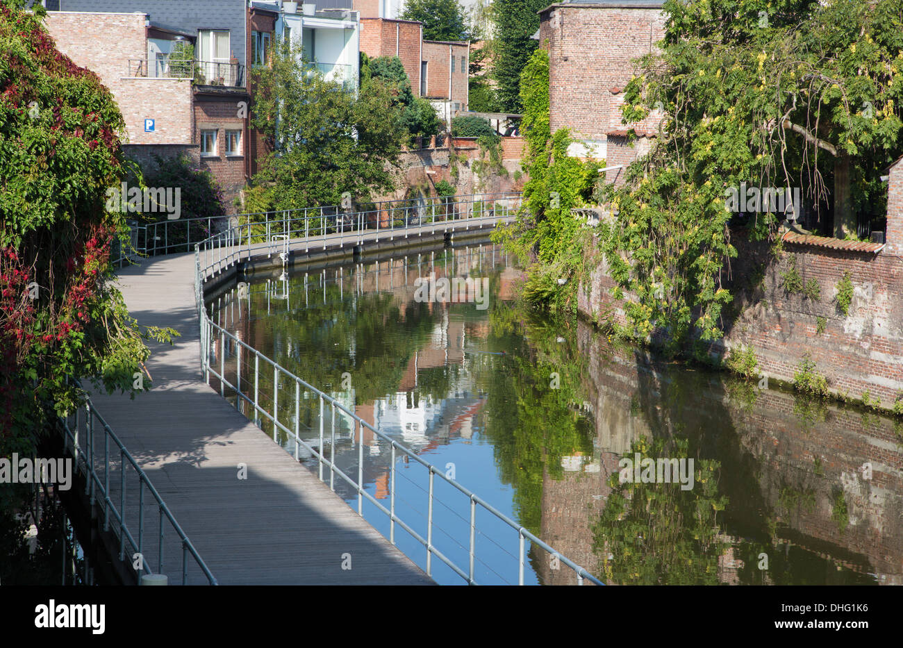 Mechelen - Canal e il lungomare Foto Stock