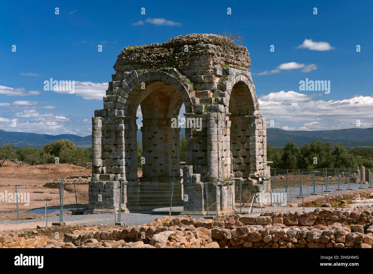Le rovine romane di caparra, Arco Cuadrifronte, Guijo de Granadilla, Caceres-provincia, regione Estremadura, Spagna, Europa Foto Stock