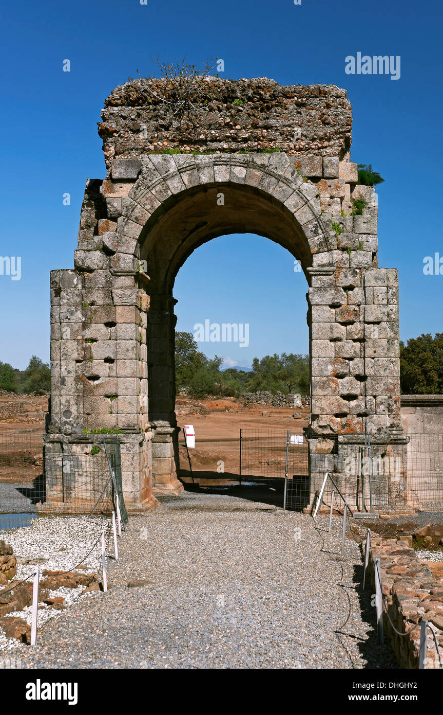 Le rovine romane di caparra, Arco Cuadrifronte, Guijo de Granadilla, Caceres-provincia, regione Estremadura, Spagna, Europa Foto Stock