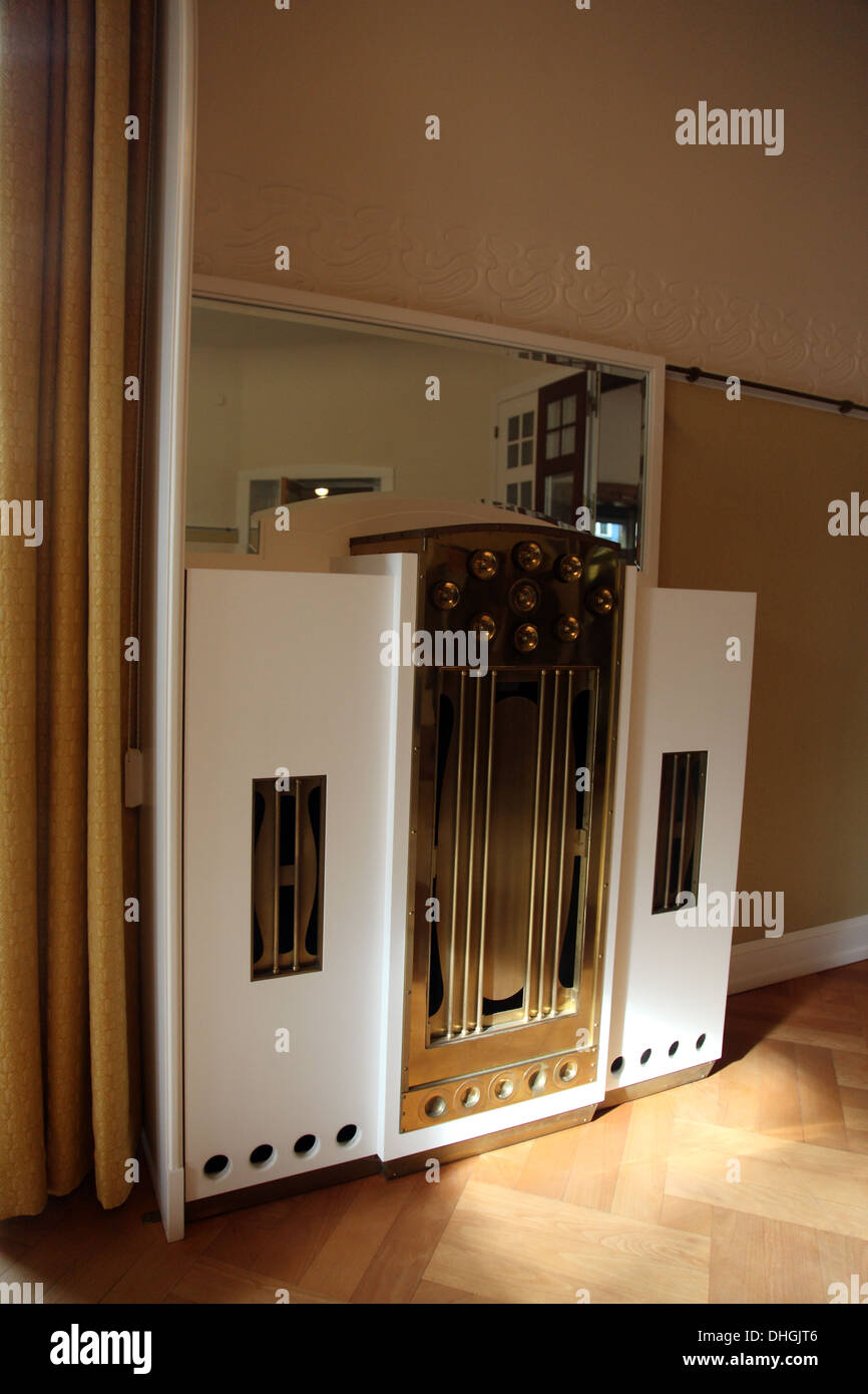 Villa Esche radiatore in casa e tutti i contenuti progettato dall architetto belga Henry van de Velde a Chemnitz in Germania Foto Stock