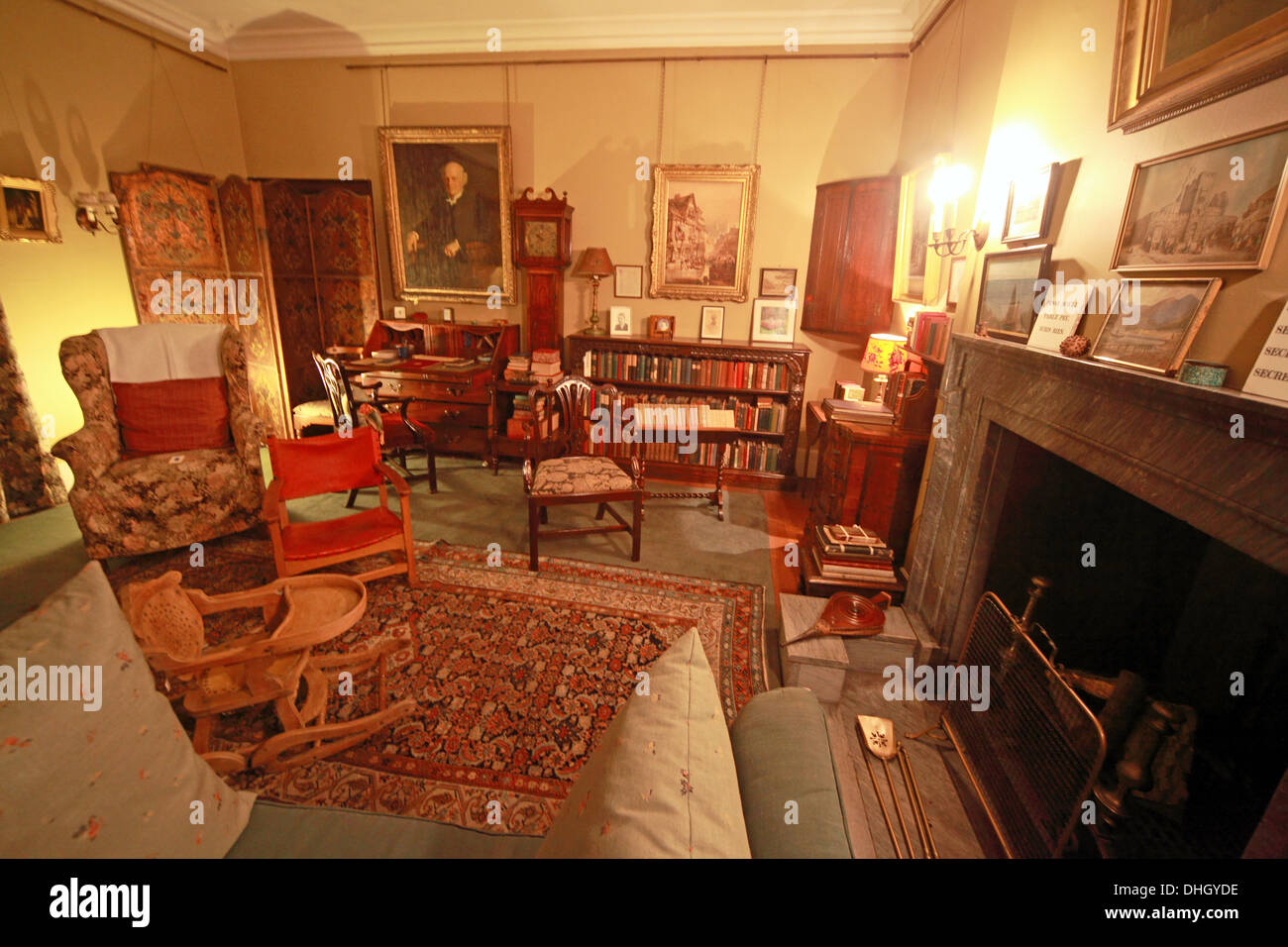 Sala giochi, Dunham Massey, la sera. NT vicino Altrincham, Cheshire, Inghilterra, Regno Unito Foto Stock